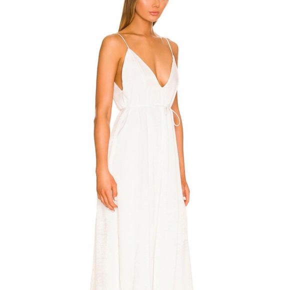 Never worn deep V midi dress in ivory, size small - Picture 2 of 8